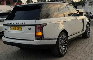 Land Rover Range Rover Vogue 2014 Nyeupe