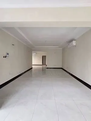 Nyumba ya Vyumba 3 vya Kulala yenye Samani kwa Ajili ya Kukodisha Msasani