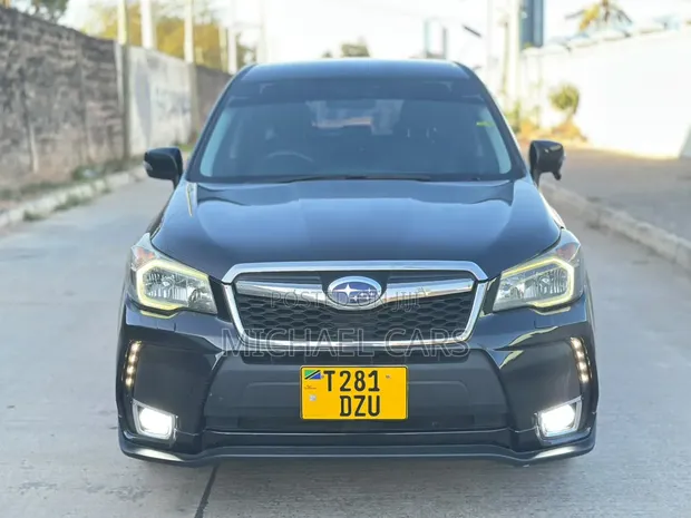 Subaru Forester 2014 Black - 1