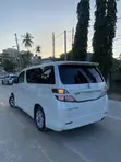 Toyota Vellfire V 2.4 4WD 7-Seater 2009 - 2