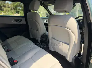 Land Rover Range Rover Velar 2025