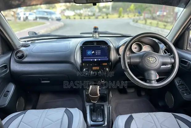 Toyota RAV4 1.8 2004 Bluu - 1