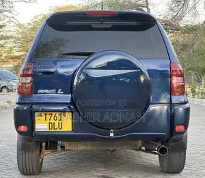 Toyota RAV4 1.8 2004 Bluu