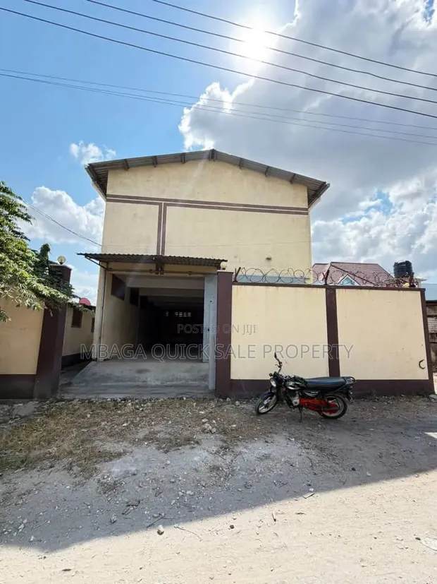 Godown for Rent - Magomeni, 400 SQM - 1