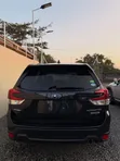 Subaru Forester Premium 2021 Hybrid - 2