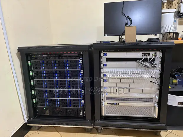 Full Server Rack with 72x 10TB SAS HDDs (720TB Raw) - 1