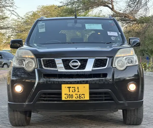Nissan X-Trail 2008 Black - 1