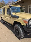 Toyota Land Cruiser 2008 Beige - 4