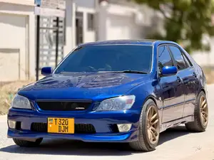 Toyota Altezza 2004 Bluu