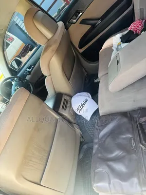 Toyota Mark X 2005 Nyeupe