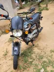 Bajaj Boxer 125 2026 Nyeusi - 3