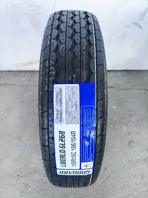 Tairi ya Goddard 195R15C Radial Tubeless