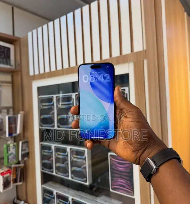 Apple iPhone 15 Pro Max 512GB Blue - 1