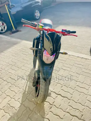 Baiskeli ya Umeme 2025 Nyeusi
