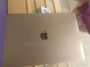 Apple MacBook Pro 2017 13.3" Core i5 8GB RAM 256GB SSD