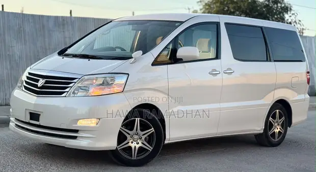 Toyota Alphard 2005 Nyeupe - 1