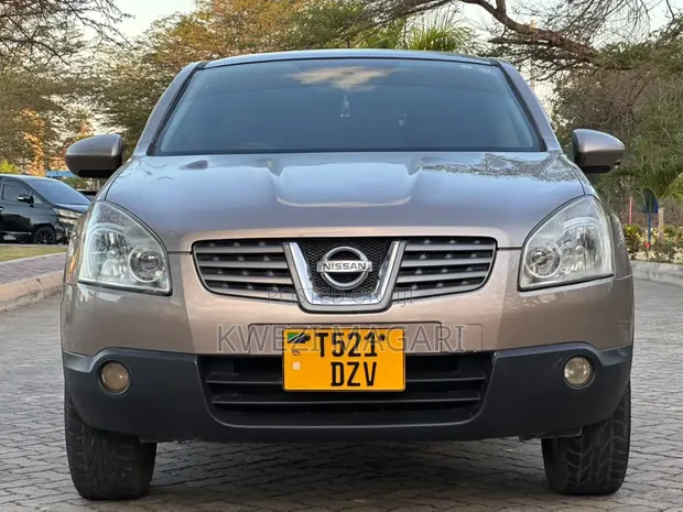 Nissan Dualis 2008 Dhahabu - 1