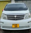 Toyota Alphard 2.4 Petrol AWD 2004 Nyeupe - 2