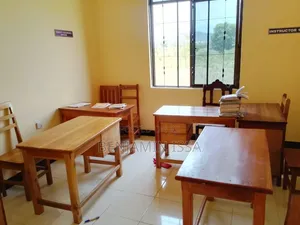 Majengo ya Biashara kwa Hospitali, Shule, Chuo, au Ofisi