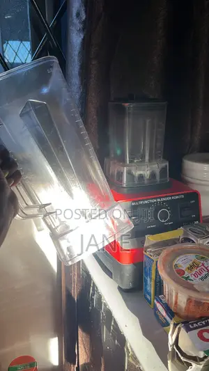 Kenwood Blender ya Umeme - Imetumika