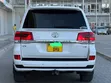 Toyota Land Cruiser 4.5 V8 TD 2017 Nyeupe - 2