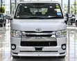 Toyota HiAce Quantum 2012 Nyeupe - 2