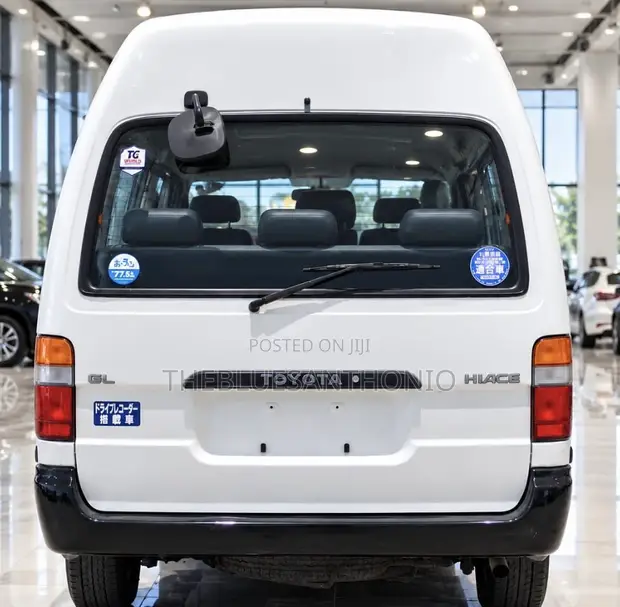 Toyota HiAce 2000 Nyeupe - 1