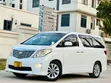 Toyota Alphard Mwaka 2009 - 4