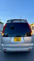 Toyota Noah 2.0 FWD (8 Seater) 2001 Silver - 2