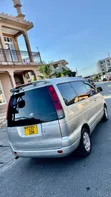 Toyota Noah 2.0 FWD (8 Seater) 2001 Silver - 5