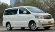 Toyota Alphard 2004 Nyeupe - 5