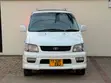 Toyota Noah 2004 White - 4