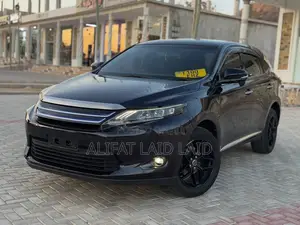 Toyota Harrier 2015 Nyeusi