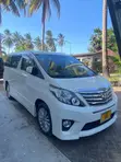 Toyota Alphard 2.4 Petrol FWD 2011 Nyeupe - 2