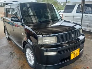 Toyota bB 2006 Nyeusi