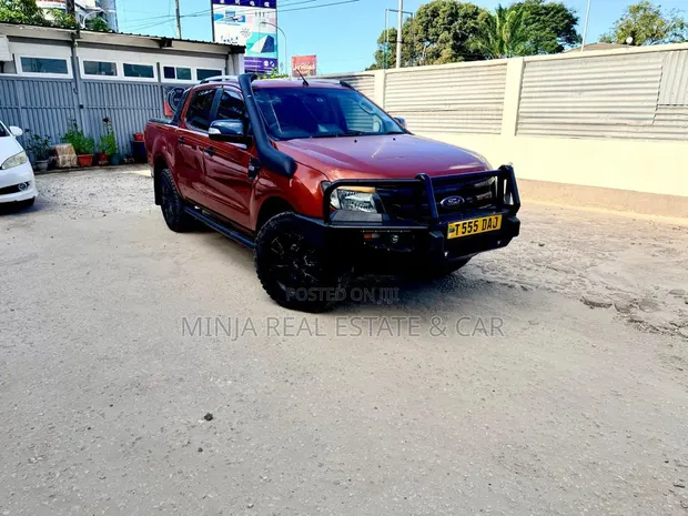Ford Ranger 2015 Njano - 1