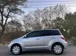 Toyota IST 2003 Nyeupe - 3