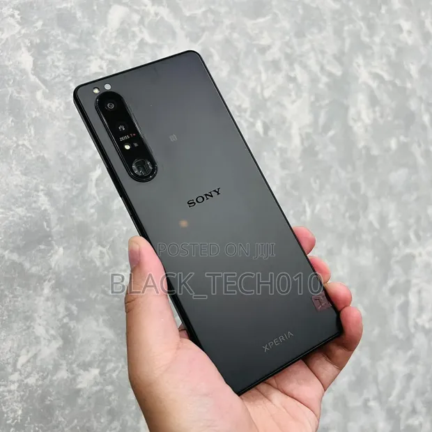 Sony Xperia 1 III 256GB Black (Used) - 1