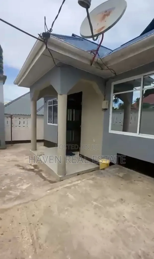 Nyumba ya Vyumba 4 Goba Inauzwa - 1