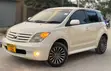 Toyota IST 2005 White - 3
