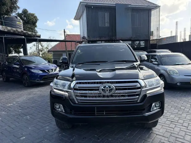 Toyota Land Cruiser 4.6 V8 ZX 2015 Black - 1