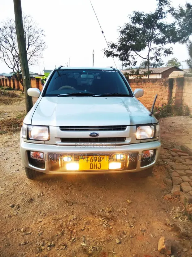 Nissan Terrano 2.7 D II Wagon 1996 Silver - 1