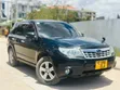 Subaru Forester 2010 Nyeusi - 2