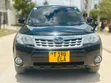 Subaru Forester 2010 Nyeusi - 3