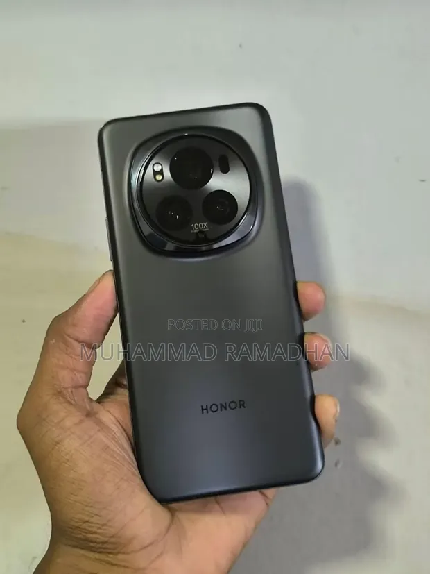 Honor Magic6 Pro 512GB Black - 1