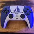 PlayStation 5 DualSense Controller - Toleo la God of War Ragnarök - 1