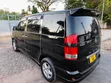 Toyota Noah 2004 Nyeusi - 4