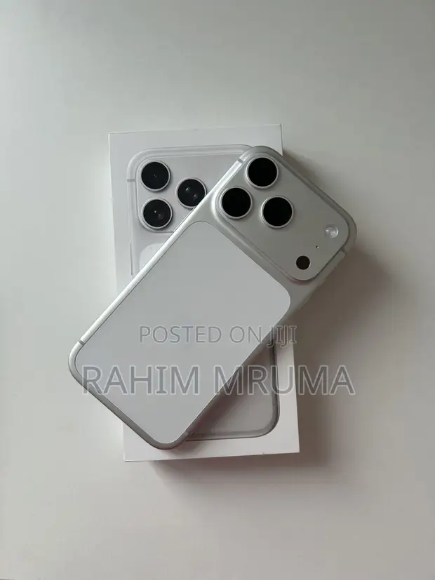 Apple iPhone 17 Pro Max 256GB Silver - 1