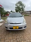 Toyota Wish 2013 Silver - 4