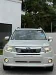 Subaru Forester 2010 White - 1